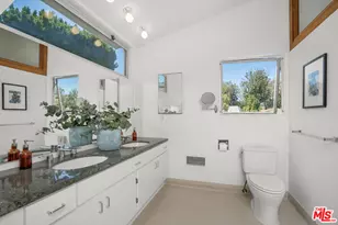 1019 Chelsea Ave, Santa Monica, CA 90403 - Photo 1