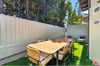 1327 Euclid St #3, Santa Monica, CA 90404 - Photo 18