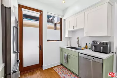 1327 Euclid St #3, Santa Monica, CA 90404 - Photo 16