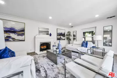 344 S Camden Dr, Beverly Hills, CA 90212 - Photo 1