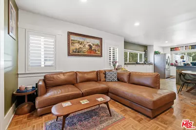 933 Walnut Ave, Long Beach, CA 90813 - Photo 2
