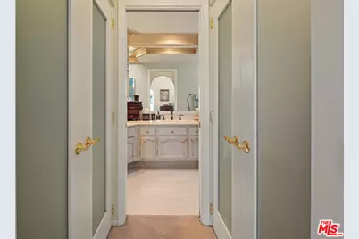 5932 Ruthwood Dr, Calabasas, CA 91302 - Photo 30