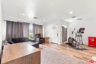 7007 Claire Ave, Los Angeles, CA 91335 - Photo 30
