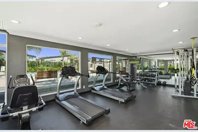 8250 Lankershim Blvd #137, North Hollywood, CA 91605 - Photo 18