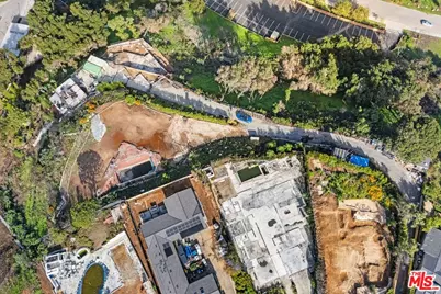 320 Bellino Dr, Pacific Palisades, CA 90272 - Photo 4