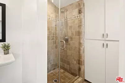 15232 Hartsook St, Sherman Oaks, CA 91403 - Photo 22