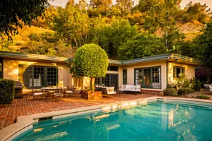 10216 Cielo Dr, Los Angeles, CA 90210 - Photo 1
