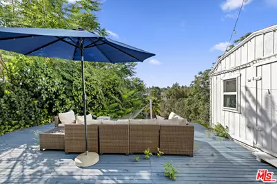 593 Benson Way, Thousand Oaks, CA 91360 - Photo 28