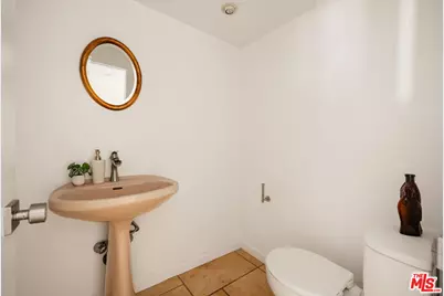 3543 Stone Canyon Ave, Los Angeles, CA 91403 - Photo 28