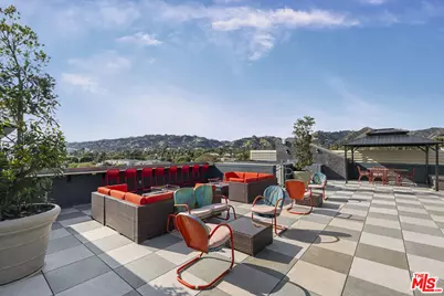 7428 Santa Monica Blvd #304, West Hollywood, CA 90046 - Photo 22