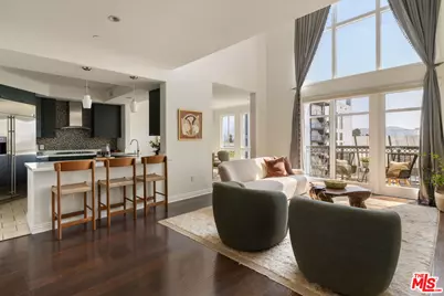 558 Caruso Ave, Glendale, CA 91210 - Photo 6