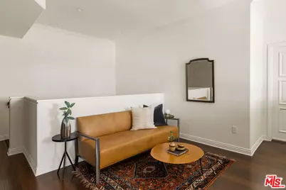 558 Caruso Ave, Glendale, CA 91210 - Photo 22