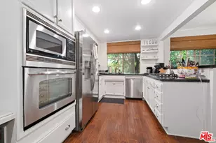 1375 Kelton Ave, Los Angeles, CA 90024 - Photo 6