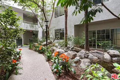 1375 Kelton Ave #107, Los Angeles, CA 90024 - Photo 16