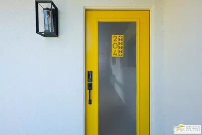 588 E San Lorenzo Rd #204, Palm Springs, CA 92264 - Photo 4