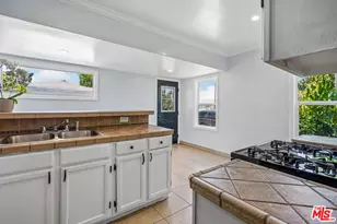901 W Brazil St, Compton, CA 90220 - Photo 18