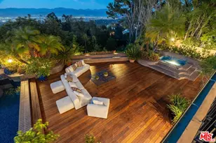 12053 Crest Ct, Los Angeles, CA 90210 - Photo 14