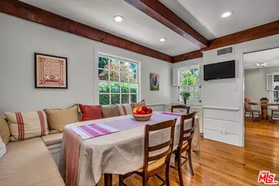 4049 Benedict Canyon Dr, Sherman Oaks, CA 91423 - Photo 14