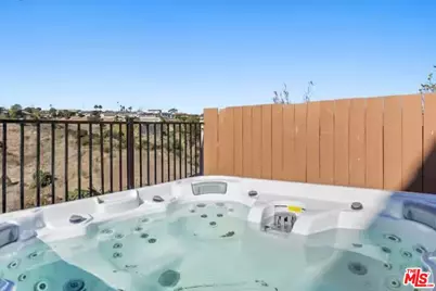 4243 Don Carlos Dr, Los Angeles, CA 90008 - Photo 48