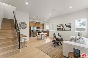 19025 Bassett St, Los Angeles, CA 91335 - Photo 2