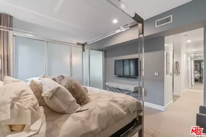 1250 N Harper Ave #302, Los Angeles, CA 90046 - Photo 24