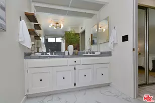 22522 Avenue San Luis, Woodland Hills, CA 91364 - Photo 32
