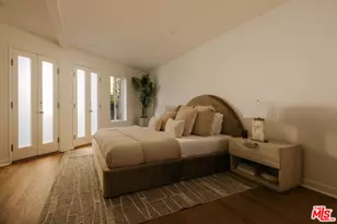 2027 Oakwood Ave, Los Angeles, CA 90291 - Photo 14