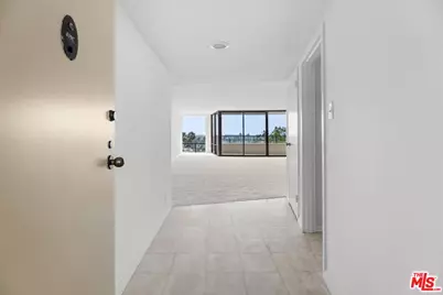 4316 Marina City Dr #419, Marina del Rey, CA 90292 - Photo 2