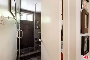 2132 Vine St, Los Angeles, CA 90068 - Photo 2
