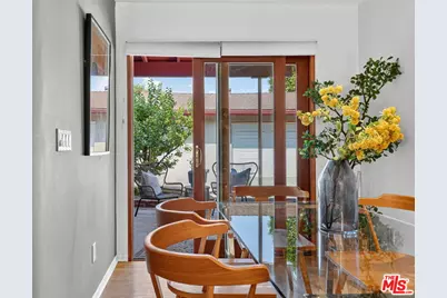 5065 Goodland Ave, Los Angeles, CA 91607 - Photo 14