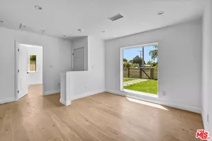 21001 Gault St, Los Angeles, CA 91303 - Photo 6
