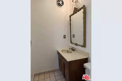6417 Wystone Ave, Los Angeles, CA 91335 - Photo 14