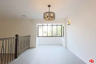 21821 Burbank Blvd, Los Angeles, CA 91367 - Photo 24