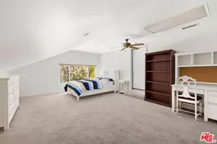 15810 Castlewoods Dr, Sherman Oaks, CA 91403 - Photo 10