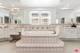 20274 Via Medici, Porter Ranch, CA 91326 - Photo 28