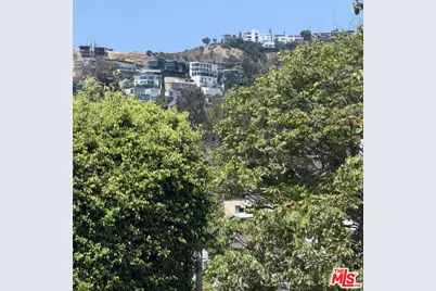 1328 Havenhurst Dr #202, West Hollywood, CA 90046 - Photo 6