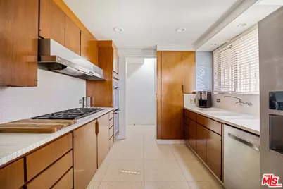 3346 Beverly Ranch Rd, Beverly Hills, CA 90210 - Photo 16