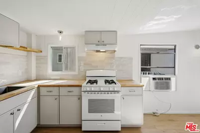 11250 Playa St #81, Culver City, CA 90230 - Photo 4