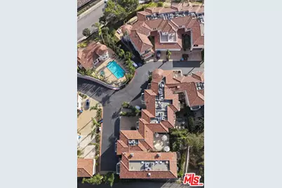 23935 De Ville Way, Malibu, CA 90265 - Photo 22