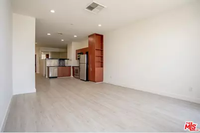 3810 Wilshire Blvd #1209, Los Angeles, CA 90010 - Photo 10
