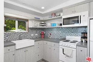 32614 Pacific Coast Hwy, Malibu, CA 90265 - Photo 10