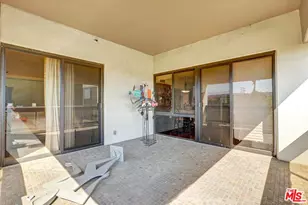 10445 Wilshire Blvd, Los Angeles, CA 90024 - Photo 18