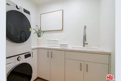 10639 Cushdon Ave, Los Angeles, CA 90064 - Photo 52