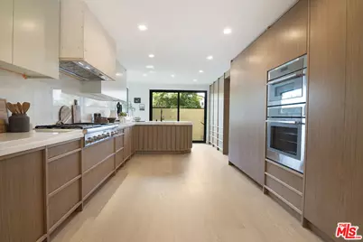 10639 Cushdon Ave, Los Angeles, CA 90064 - Photo 18