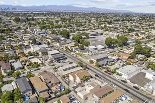 9511 S San Pedro St, Los Angeles, CA 90003 - Photo 14