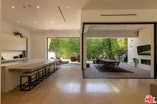 132 N Laurel Ave, Los Angeles, CA 90048 - Photo 10