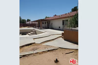 13435 Tioga Rd, Apple Valley, CA 92308 - Photo 10