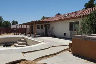 13435 Tioga Rd, Apple Valley, CA 92308 - Photo 10