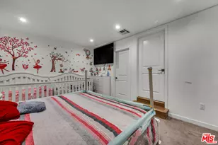 6729 Ensign Ave, Los Angeles, CA 91606 - Photo 32
