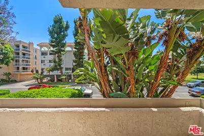 1440 Veteran Ave #217, Los Angeles, CA 90024 - Photo 18